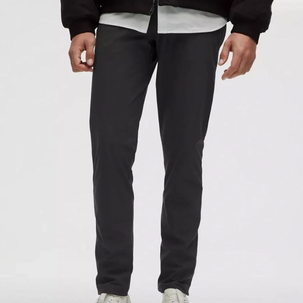 Lululemon Black ABC Pants size 38